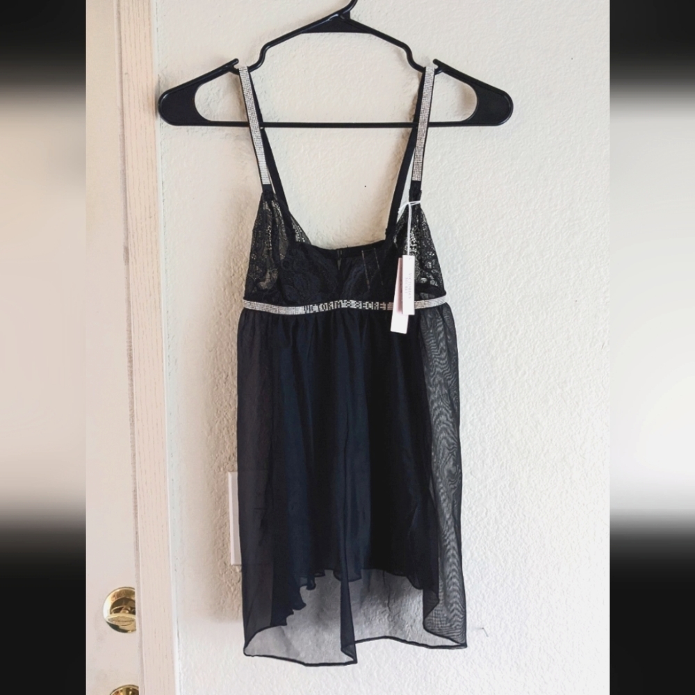NWT Victoria's Secret Lingerie S